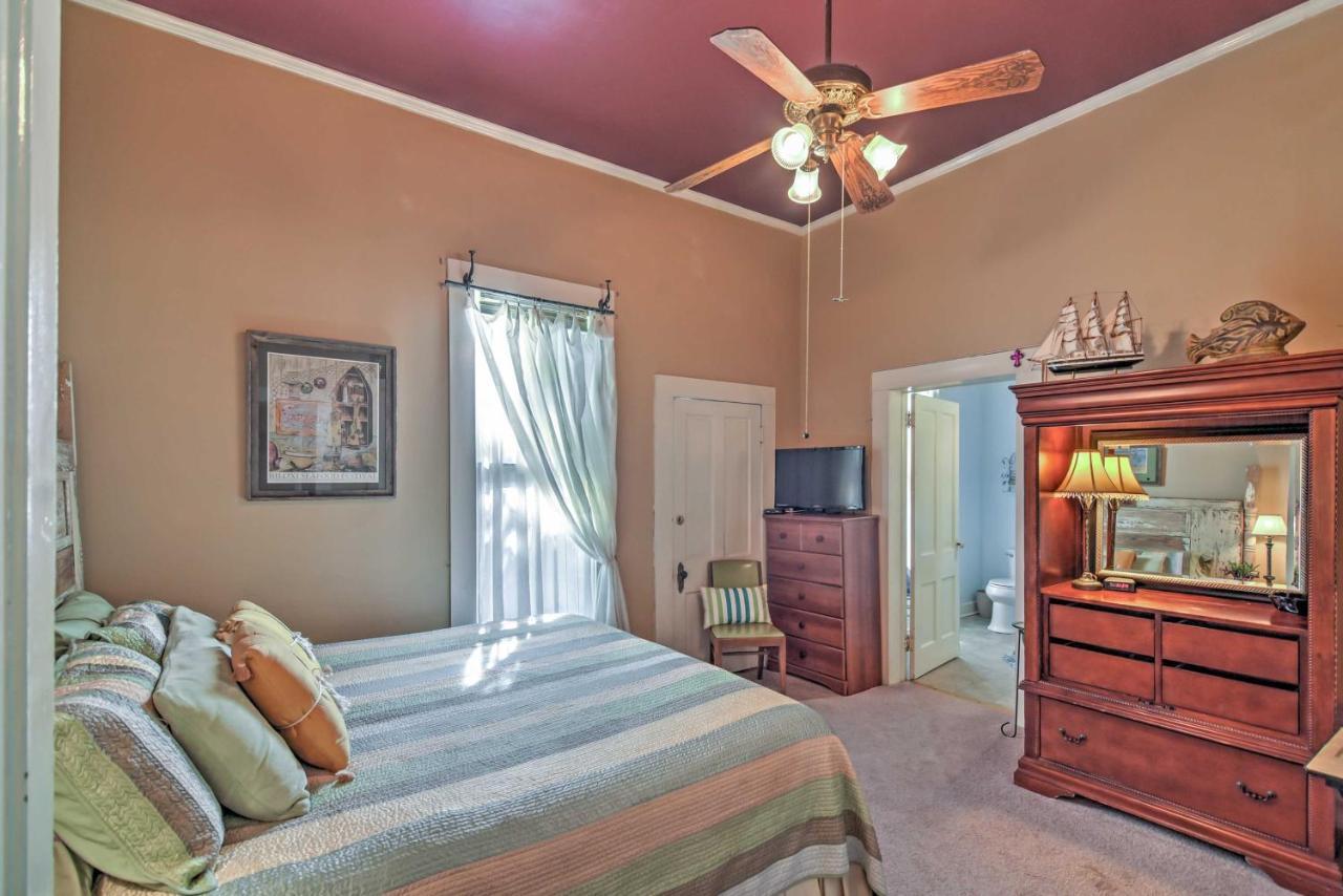 Charming Gulfport Getaway Only 3 Blocks To Beach! المظهر الخارجي الصورة
