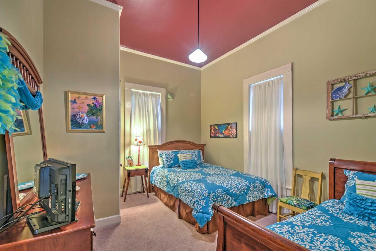 Charming Gulfport Getaway Only 3 Blocks To Beach! المظهر الخارجي الصورة